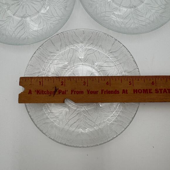 Vintage Arcoroc Country Wheat Saucers 5 3/8 inch, Clear Glass, Set of 5 - Picture 5 of 7
